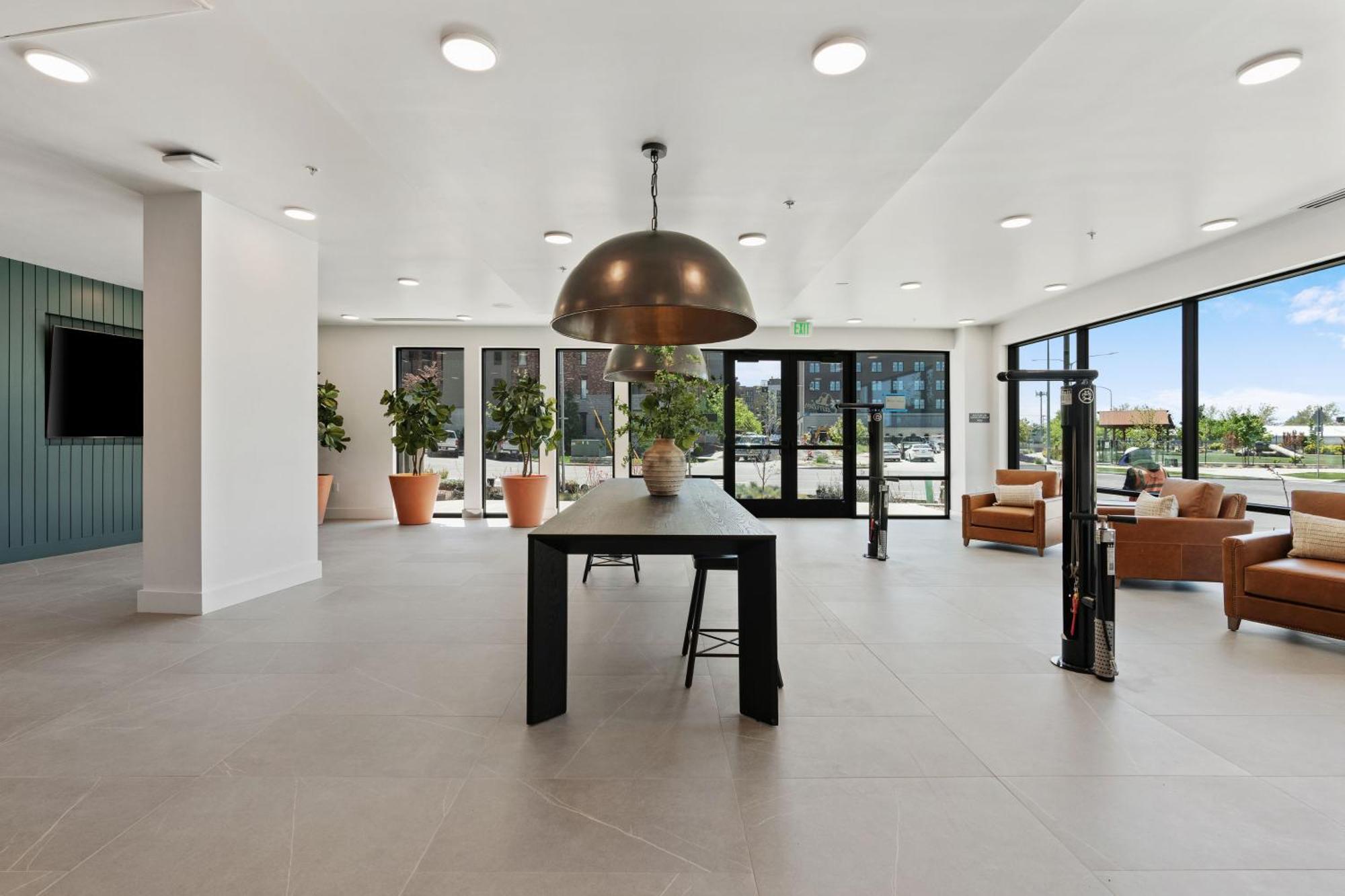 Outstanding Amenities-New Complex- Downtown Luxury Apartment Salt Lake City Bagian luar foto