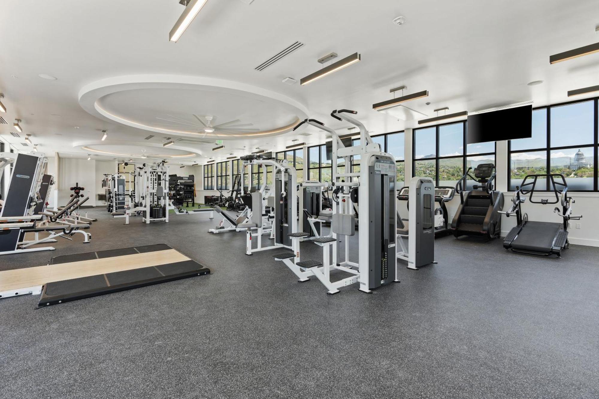 Outstanding Amenities-New Complex- Downtown Luxury Apartment Salt Lake City Bagian luar foto