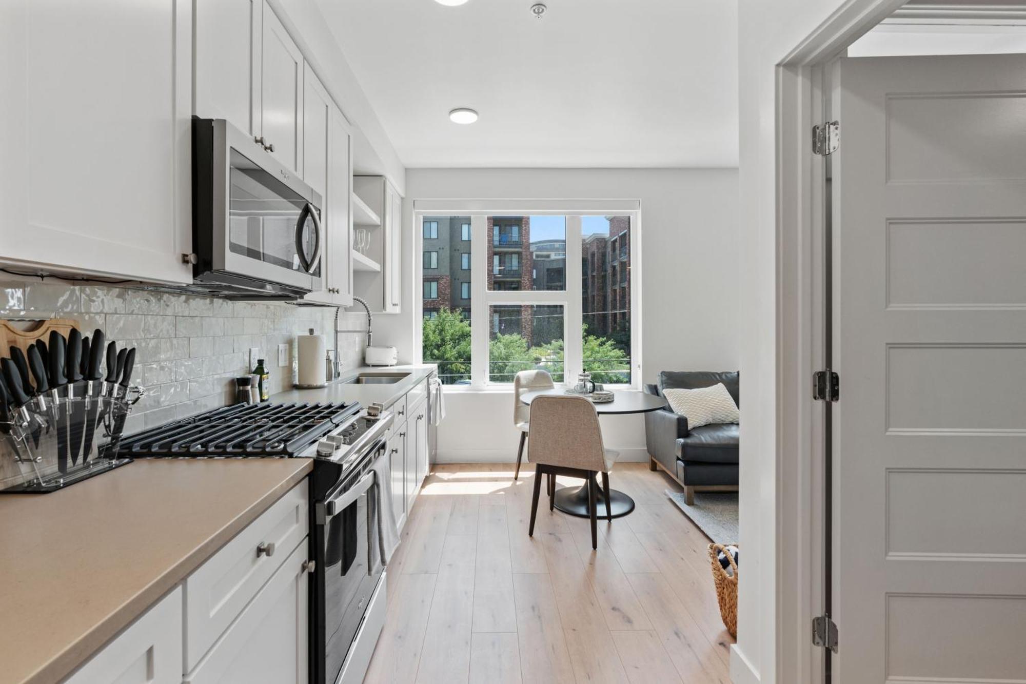 Outstanding Amenities-New Complex- Downtown Luxury Apartment Salt Lake City Bagian luar foto