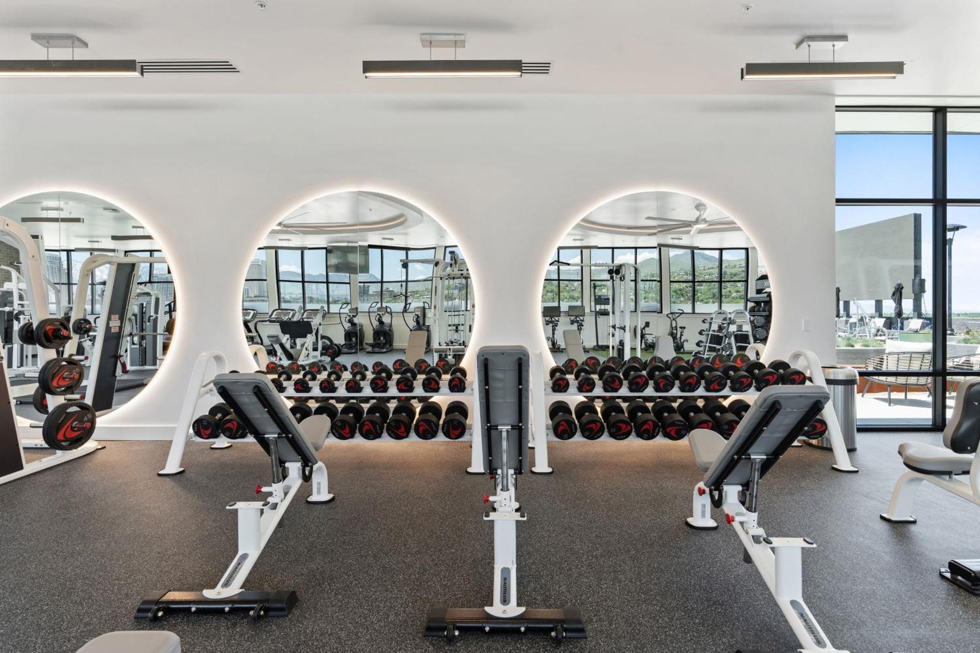 Outstanding Amenities-New Complex- Downtown Luxury Apartment Salt Lake City Bagian luar foto