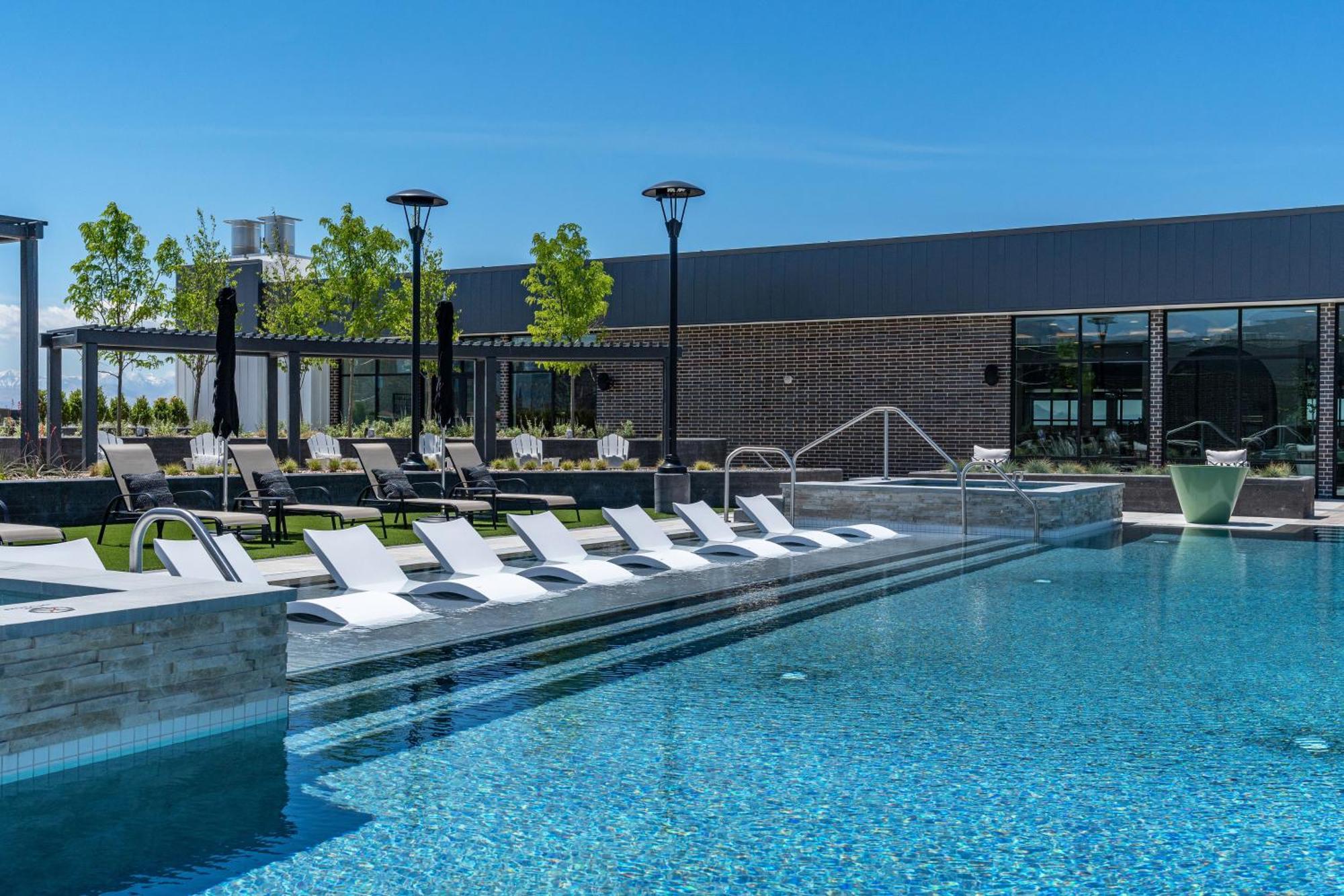 Outstanding Amenities-New Complex- Downtown Luxury Apartment Salt Lake City Bagian luar foto