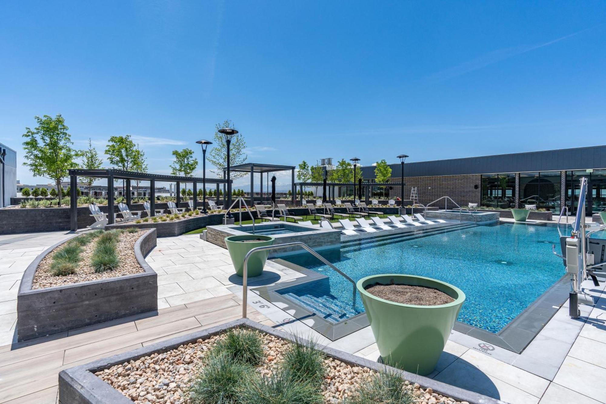 Outstanding Amenities-New Complex- Downtown Luxury Apartment Salt Lake City Bagian luar foto
